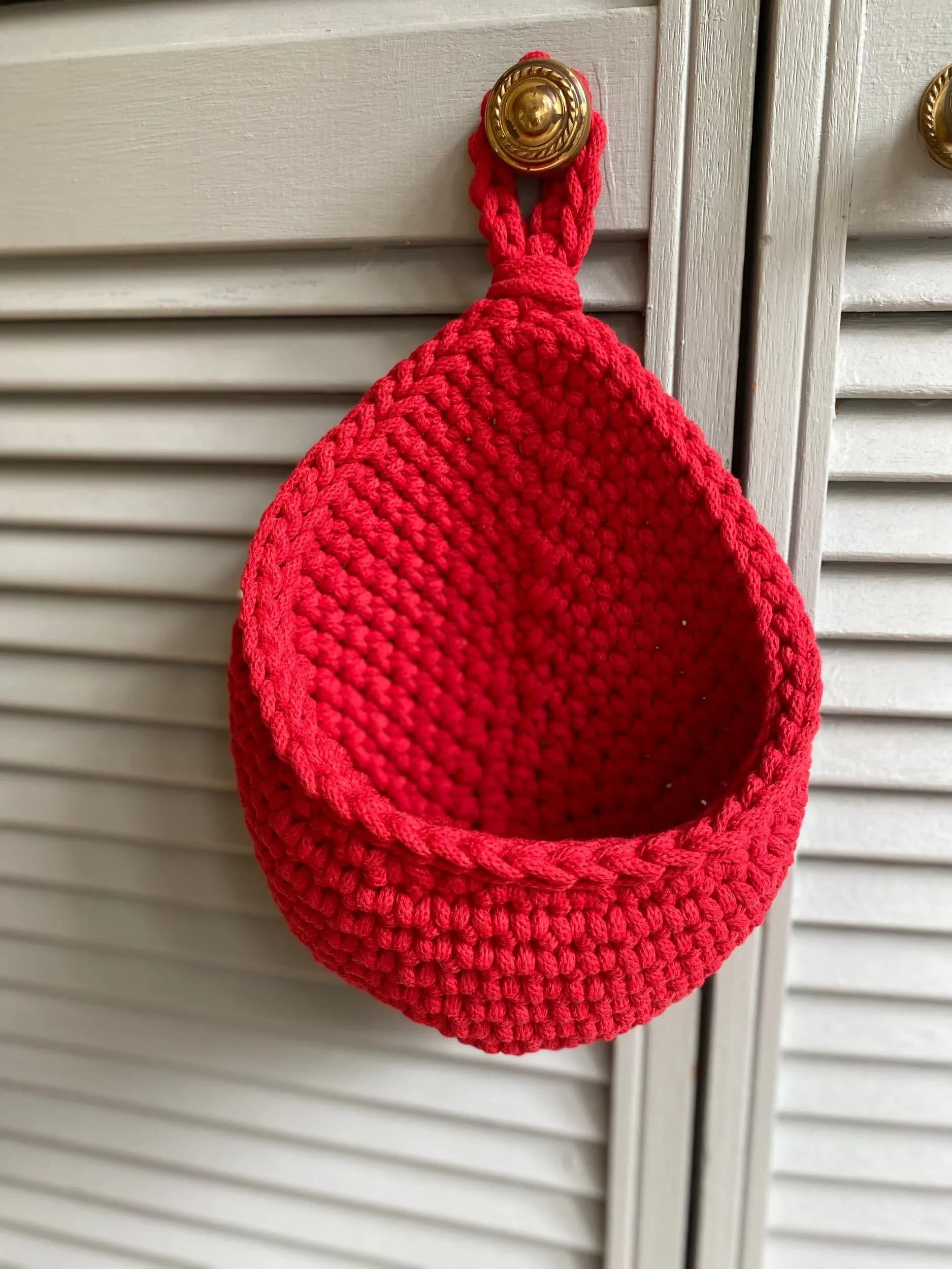 Teardrop Hanging Basket Crochet Pattern